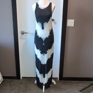 Black and White Sheath Maxi Dress with Halter Neckline